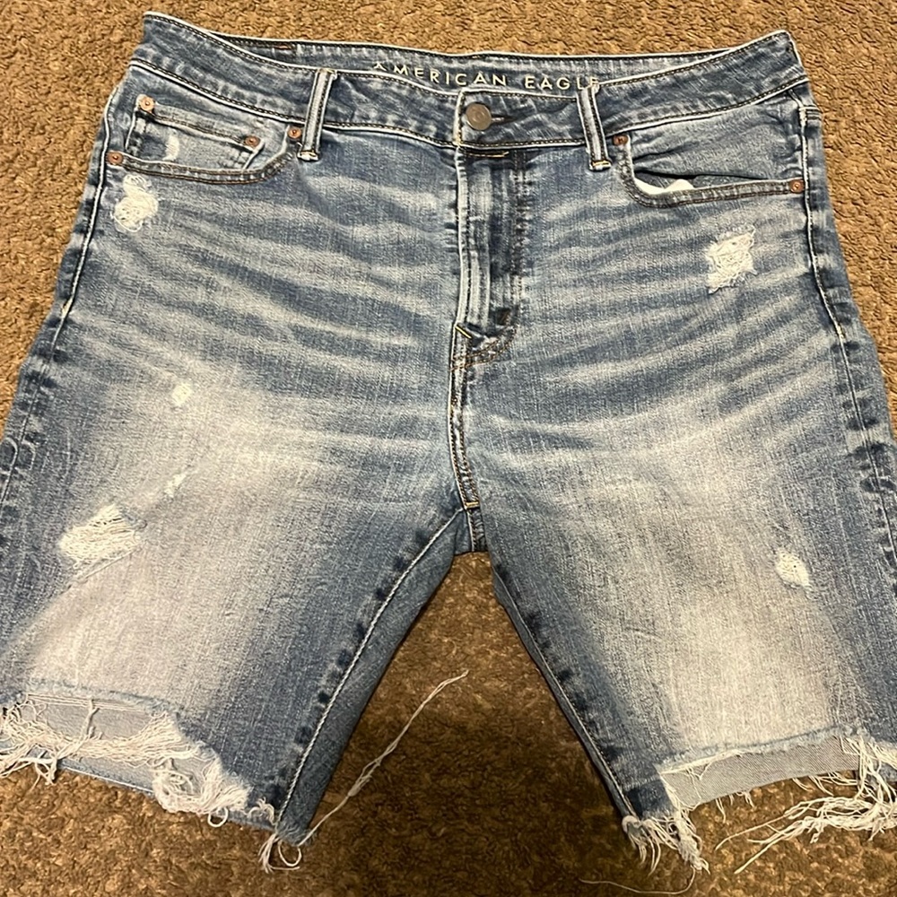 American eagle jean shorts size 36
